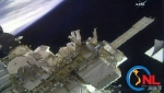 Phi hành gia Mỹ đi bộ ngoài không gian lắp camera độ phân giải cao