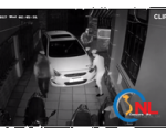 Nhóm trộm bê ô tô để... lấy cắp xe máy khiến người xem không thể nhịn cười